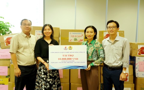 PV GAS chung tay mang Tết ấm no cho người dân khó khăn