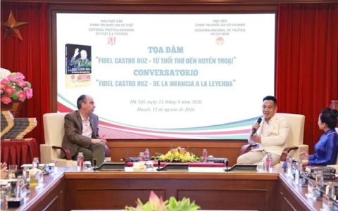 Tìm hiểu tư liệu độc đáo trong sách Fidel Castro Ruz - Cuba trong trái tim nhân dân Việt Nam của nhà báo Vương Xuân Nguyên