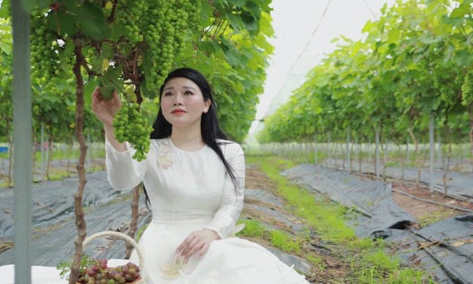 NSƯT Hương Giang ra mắt MV “Thương Cha” hưởng ứng Ngày Của Cha năm 2024