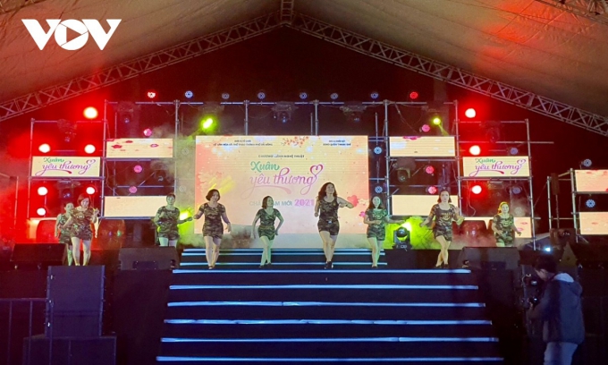 Sôi động chương trình nghệ thuật “Xuân yêu thương- Chào năm mới 2021”